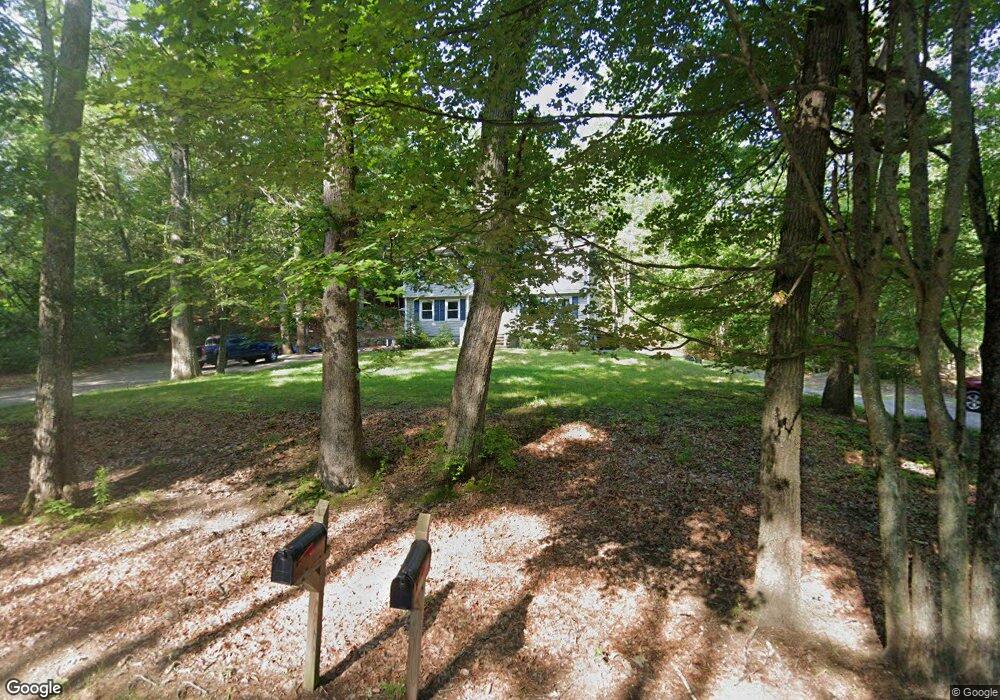 122 Back River Rd, Merrimack, NH 03054 - photo 1