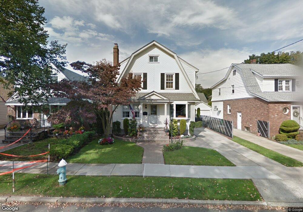 513 7th Ave, New Hyde Park, NY 11040 - photo 1