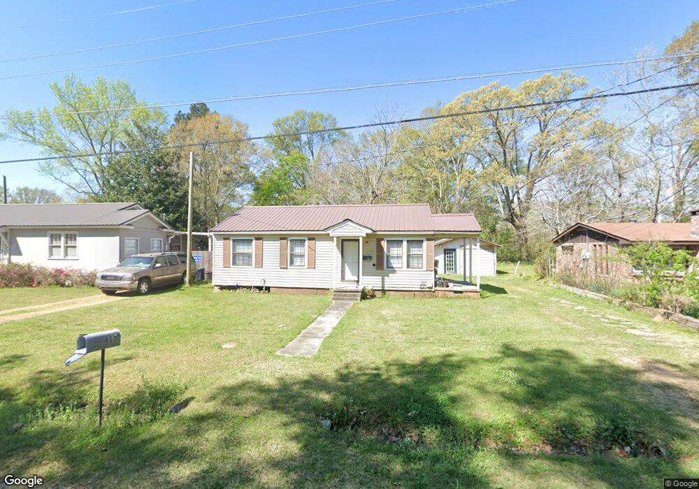 615 Laurel St, McComb, MS 39648 - photo 1