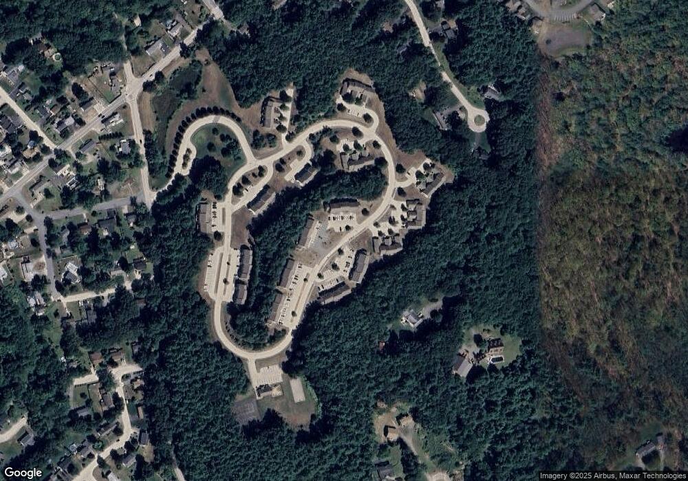 59 Overlook Cir, Hudson, NH 03051 - photo 1