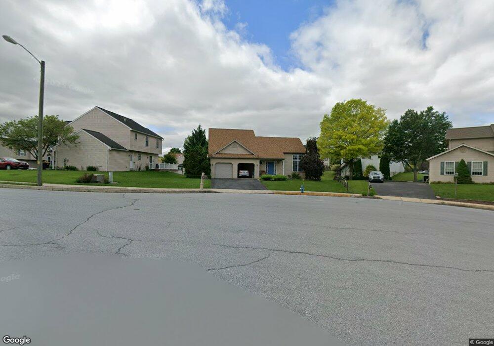 42 Mill Ct, Womelsdorf, PA 19567 - photo 1