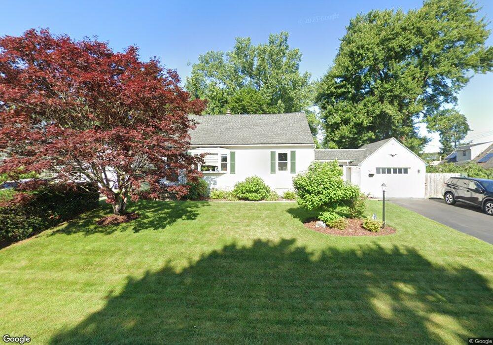 6 Swayze Dr, Latham, NY 12110 - photo 1