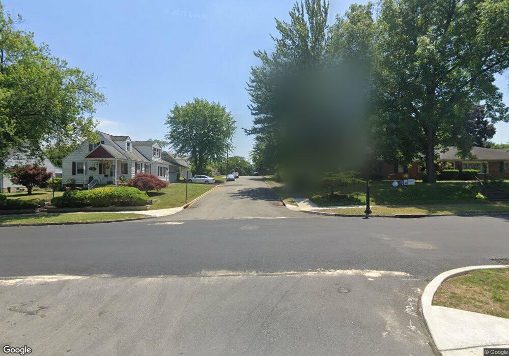 802 N Arch St, Allentown, PA 18104 - photo 1