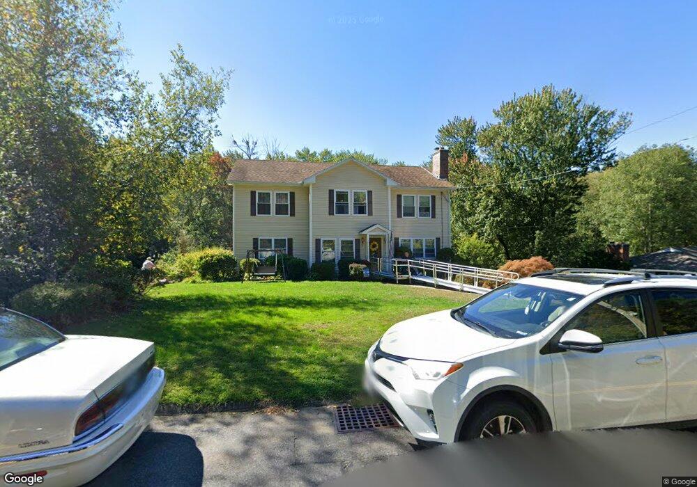 1173 Amostown Rd, West Springfield, MA 01089 - photo 1