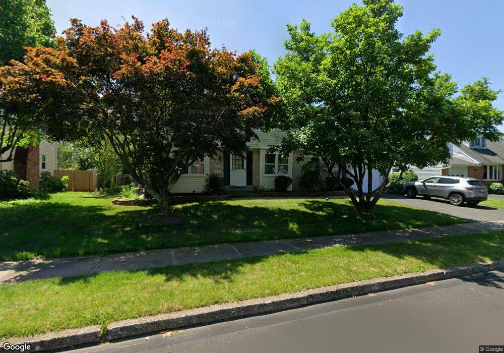 1044 Brookfield Cir, Quakertown, PA 18951 - photo 1