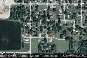 417 S 2nd St, Klemme, IA 50449
