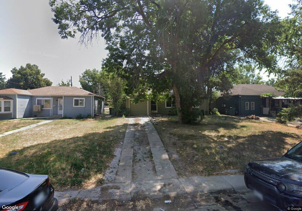 1040 Emporia St, Aurora, CO 80010 - photo 1