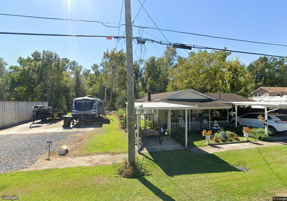 230 Hidalgo Dr, Houma, LA 70363 - photo 1