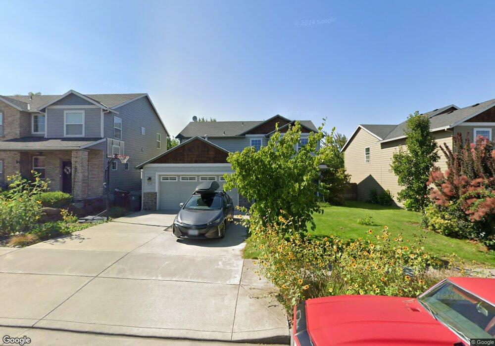 424 Summit Ridge Dr E, the Dalles, OR 97058 - photo 1