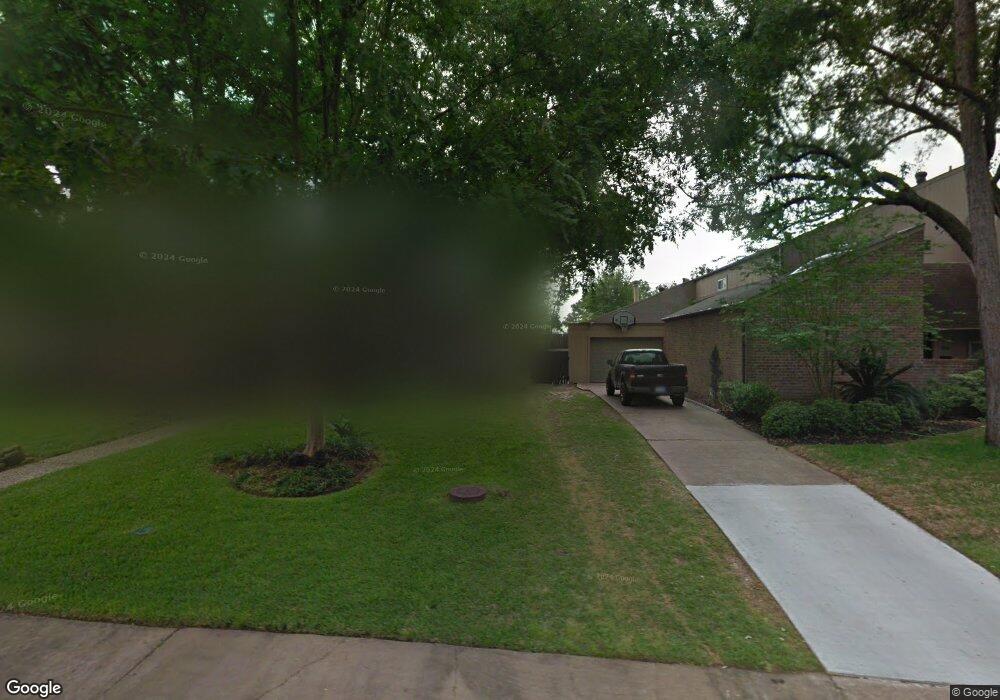 10311 Lynbrook Hollow St, Houston, TX 77042 - photo 1