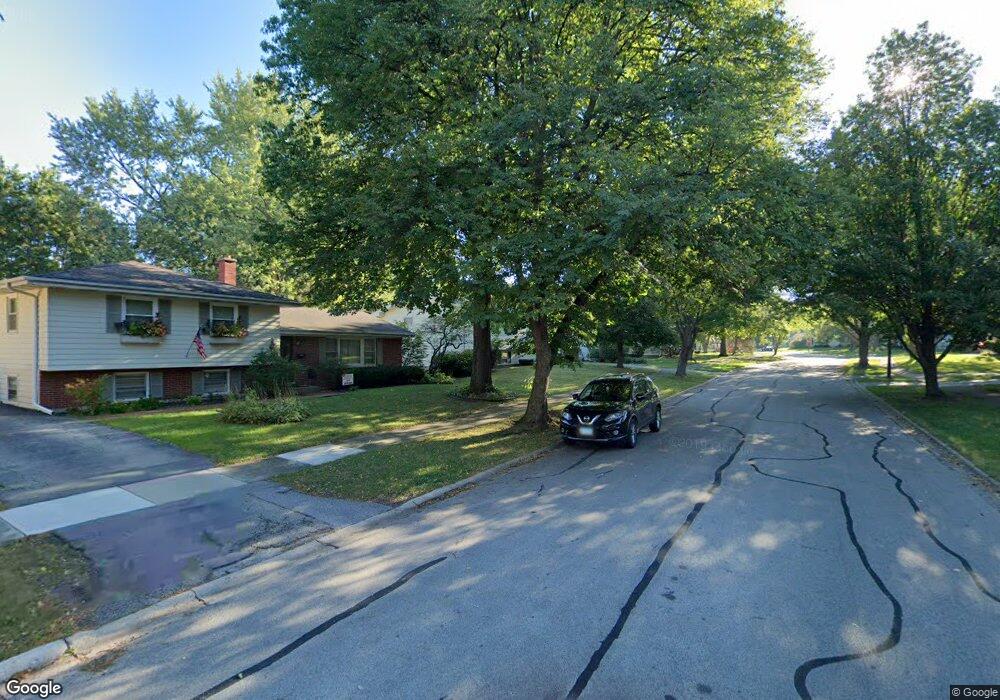 321 Tanoak Ln, Naperville, IL 60540 - photo 1