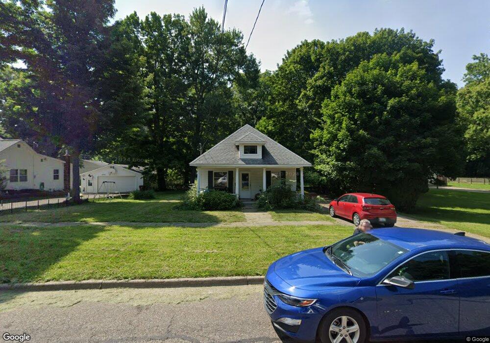 611 N Gordon St, Marshall, MI 49068 - photo 1
