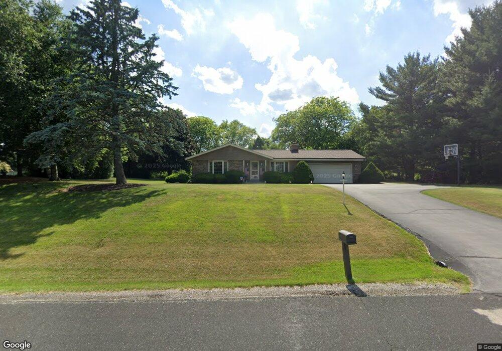 W267N5885 Mountain Meadows Dr, Sussex, WI 53089 - photo 1