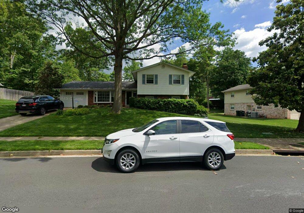 4909 Briar St, Fairfax, VA 22032 - photo 1