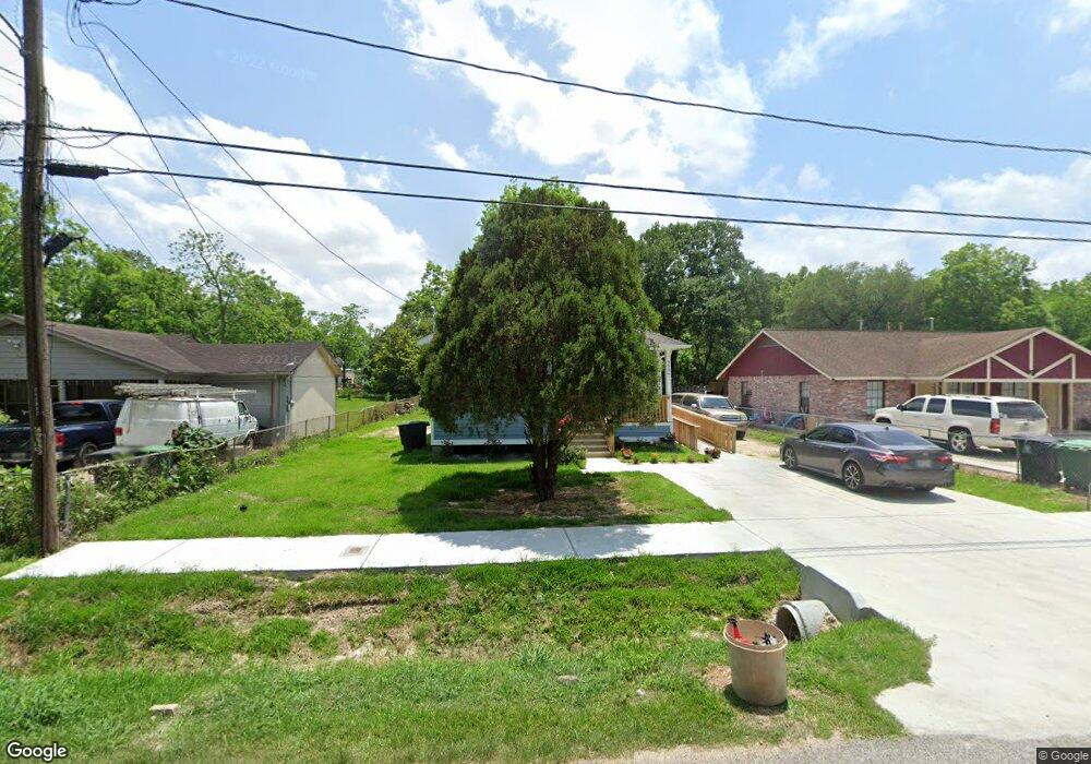 3906 Kinkaid St, Houston, TX 77093 - photo 1