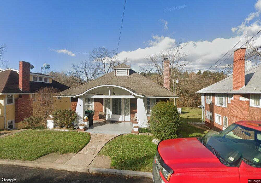 427 N Massanutten St, Strasburg, VA 22657 - photo 1