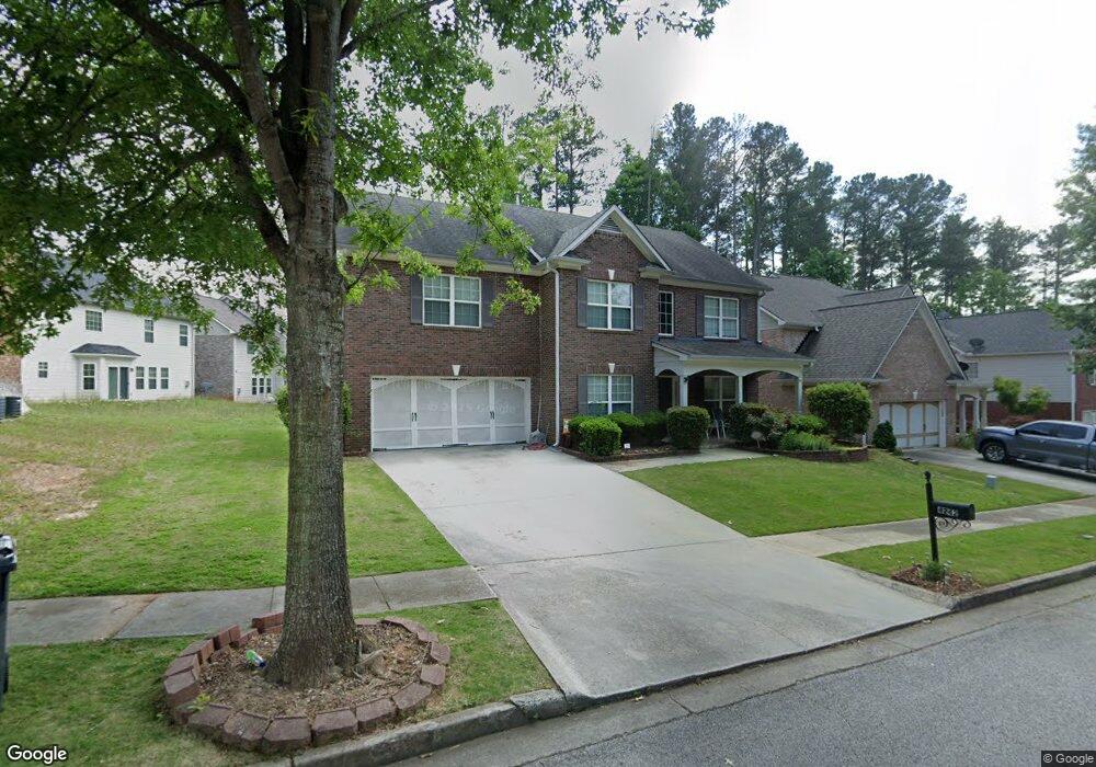 4242 Pond Edge Rd, Snellville, GA 30039 - photo 1