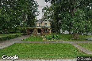 249 W Main St, Moweaqua, IL 62550