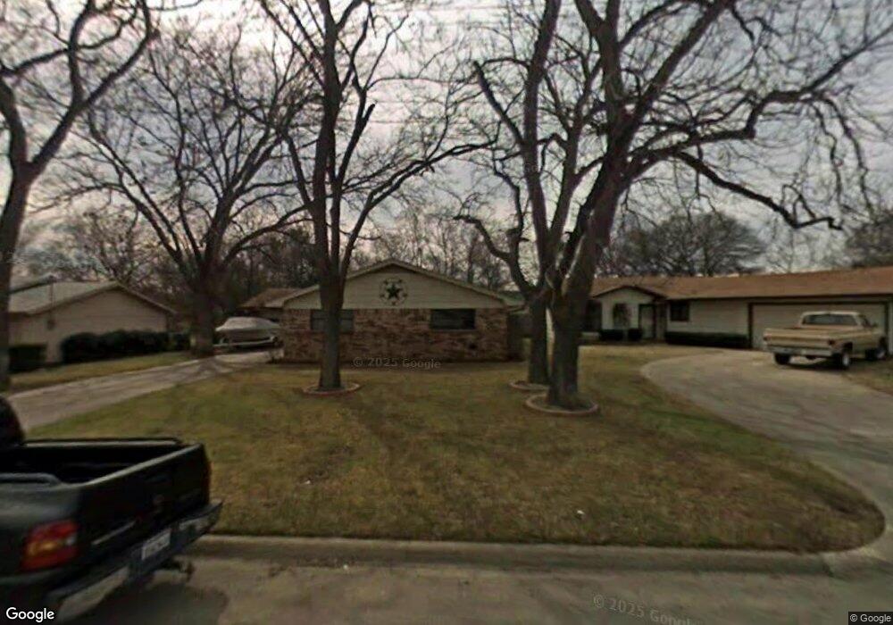 1103 N Douglas Ave, Cleburne, TX 76033 - photo 1