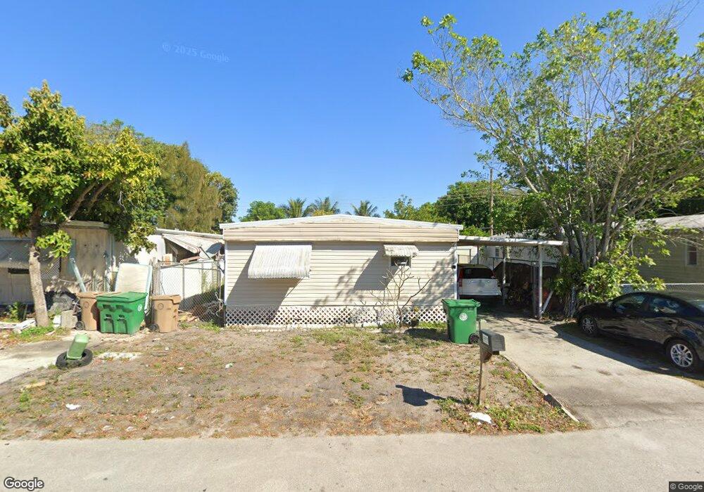 13211 SW 7th Place, Davie, FL 33325 - photo 1