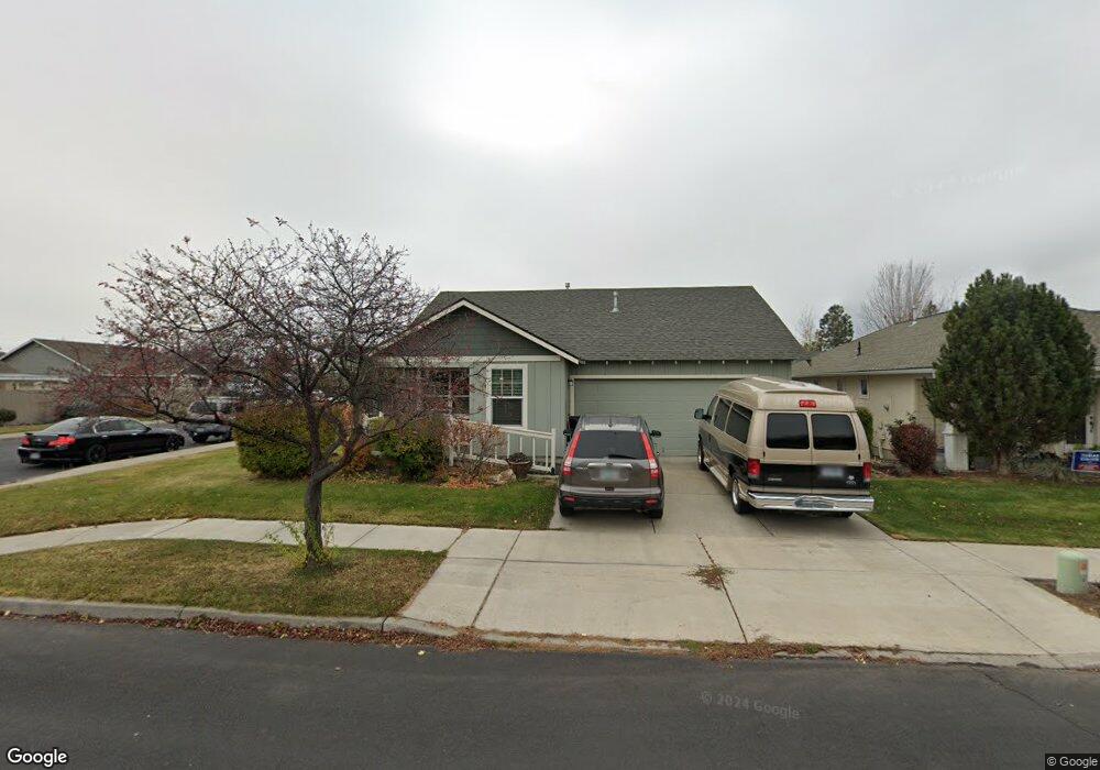 3214 SW Juniper Ave, Redmond, OR 97756 - photo 1