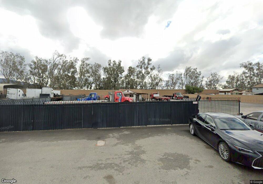 15087 Washington Dr, Fontana, CA 92335 - photo 1