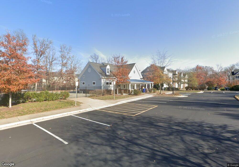 42251 Heathman Place, Chantilly, VA 20152 - photo 1