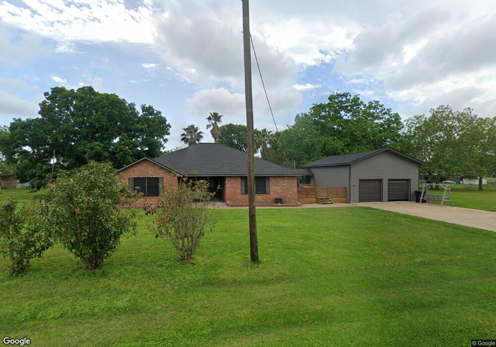 402 Austin St, Brazoria, TX 77422 - photo 1