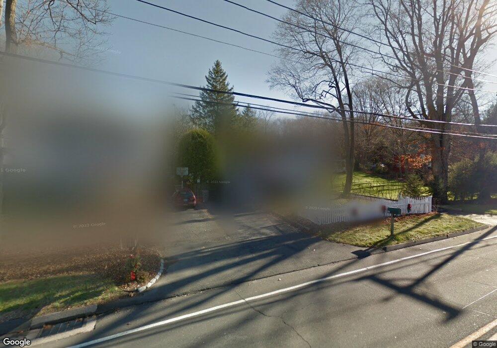 13 Spring Grove St, Darien, CT 06820 - photo 1