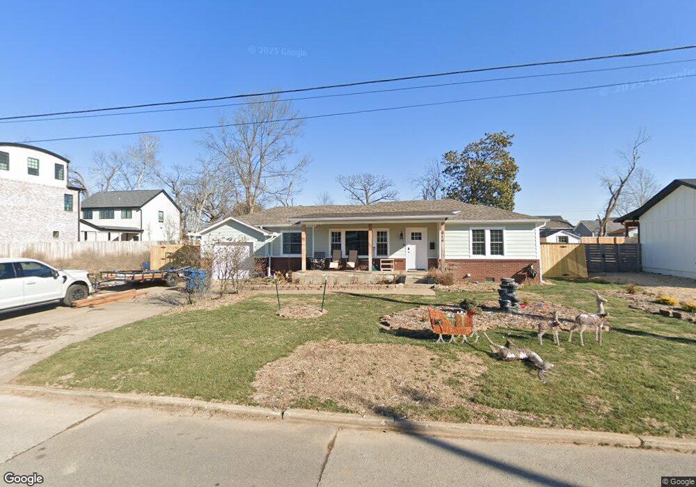 814 NW B St, Bentonville, AR 72712 - photo 1