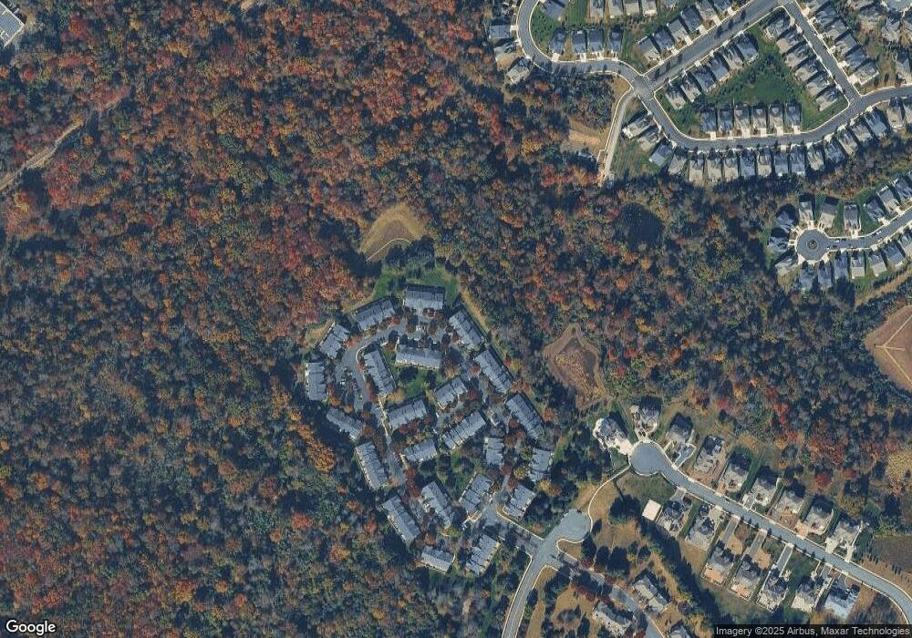 905 Pheasant Run, Monmouth Junction, NJ 08852 - photo 1