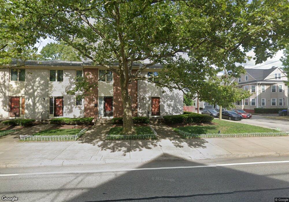 233 Gano St unit 2, Providence, RI 02906 - photo 1