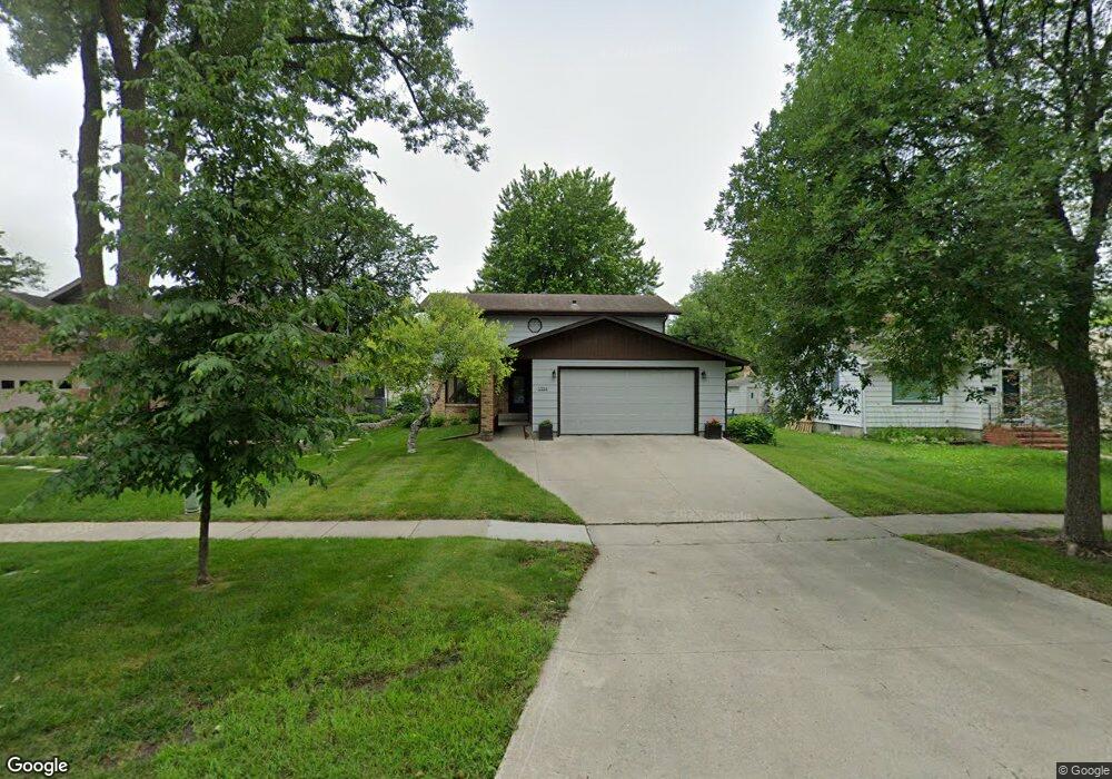 1514 5th St N, Fargo, ND 58102 - photo 1
