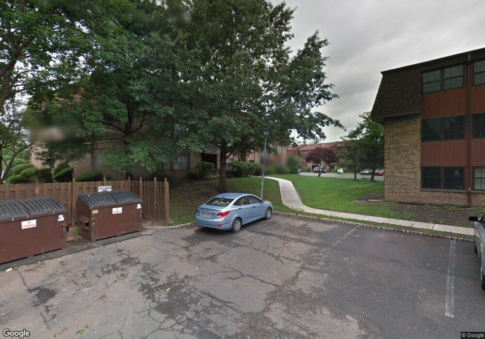 165 Overlook Ct unit 144 C, Woodbridge, NJ 07095 - photo 1