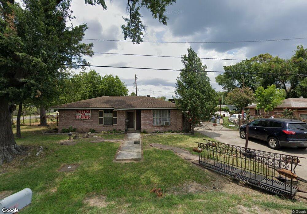 14007 Victoria St, Houston, TX 77015 - photo 1