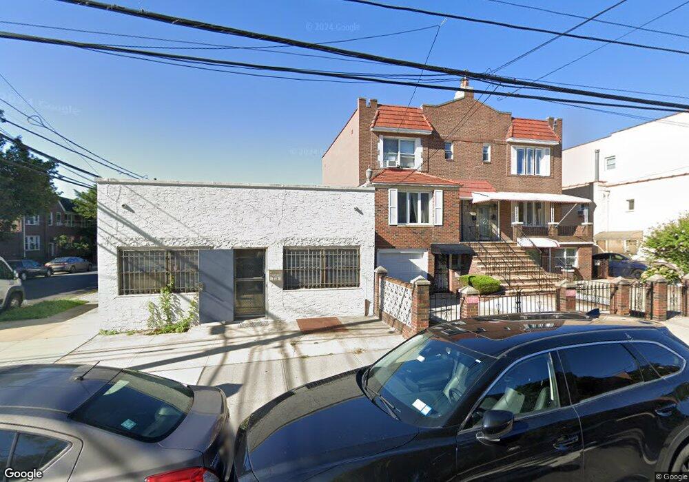 4716 28th Ave, Astoria, NY 11103 - photo 1