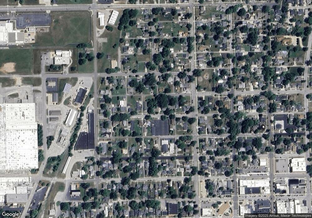 324 W 2nd St, Auburn, IN 46706 - photo 1