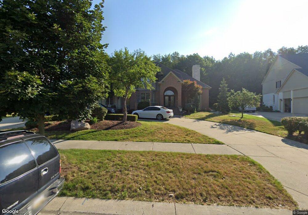 6385 Golden Ln, West Bloomfield, MI 48322 - photo 1