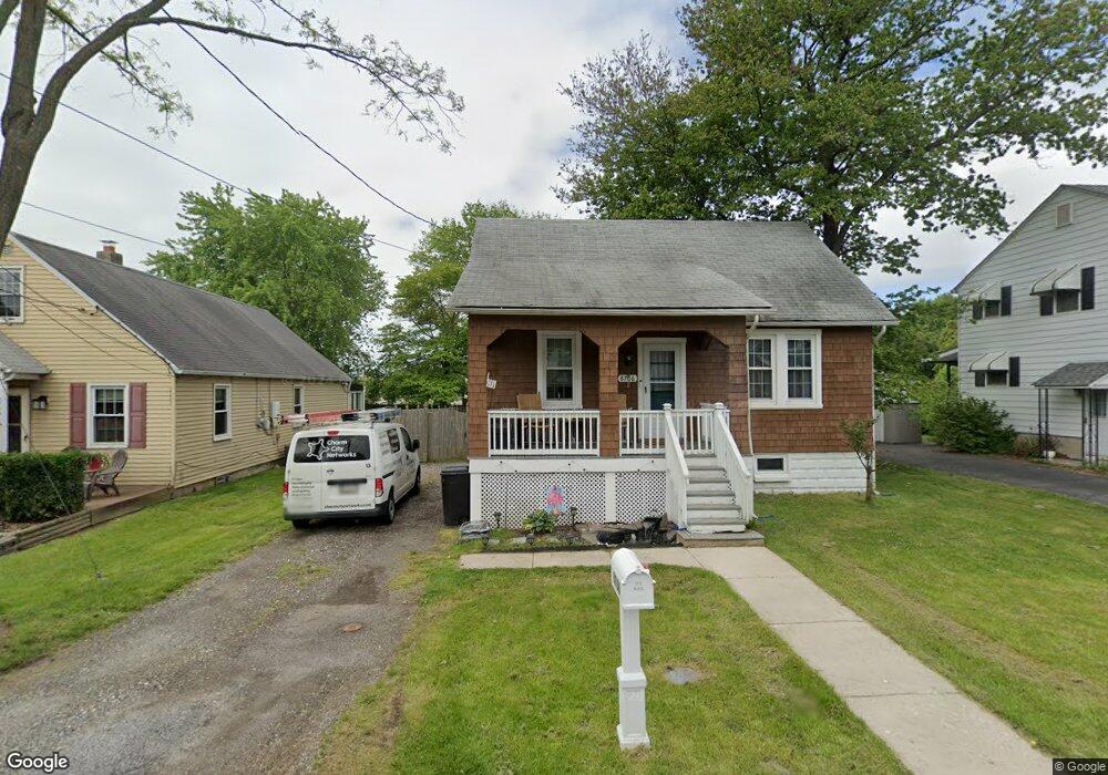 8706 Eddington Rd, Parkville, MD 21234 - photo 1