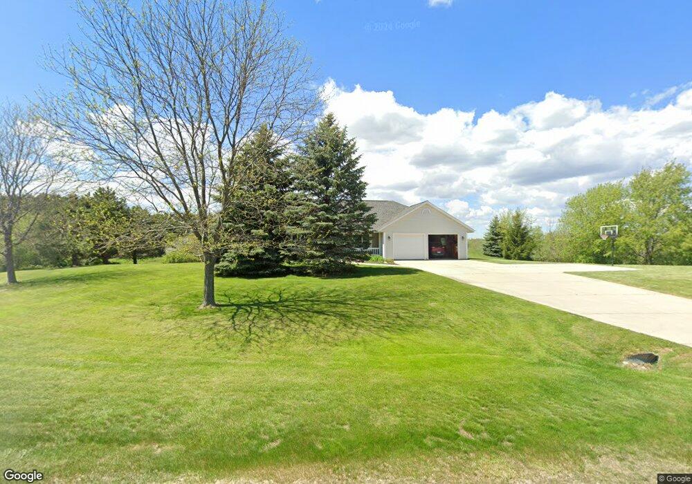 4680 Pleasant Heights Place, West Bend, WI 53090 - photo 1