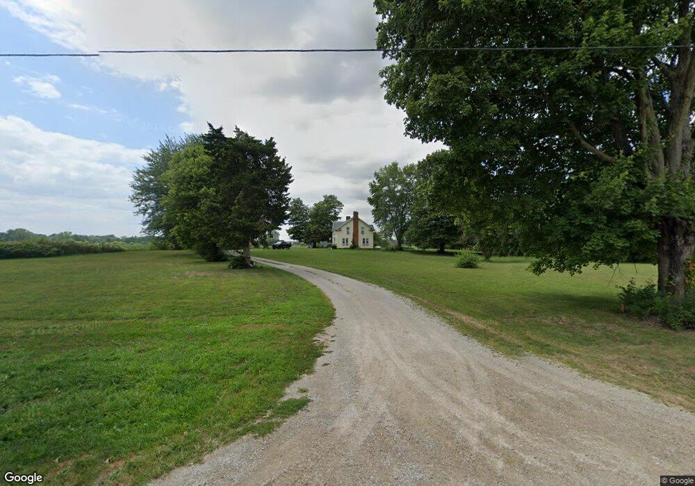 1361 Kingston Pike, Circleville, OH 43113 - photo 1