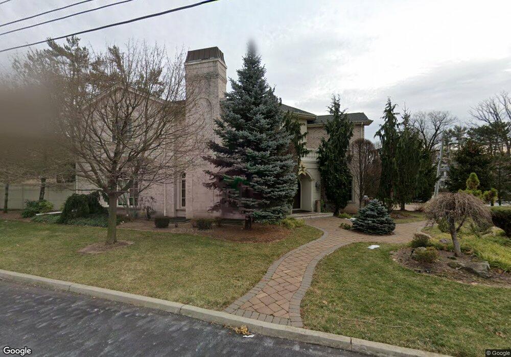 649 Summit St, Englewood Cliffs, NJ 07632 - photo 1