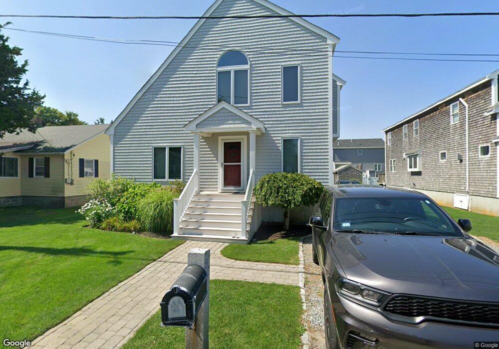 50 Newport St, Marshfield, MA 02050 - photo 1