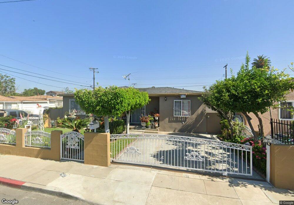 451 W Peach St, Compton, CA 90222 - photo 1