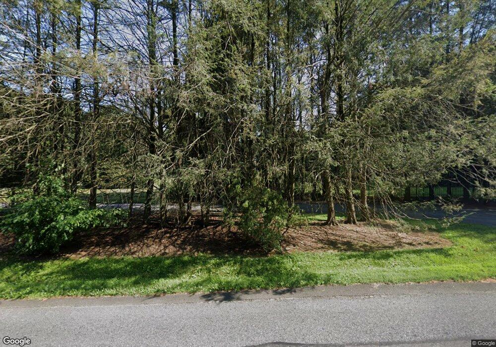 2316 Riverbend Rd, Allentown, PA 18103 - photo 1