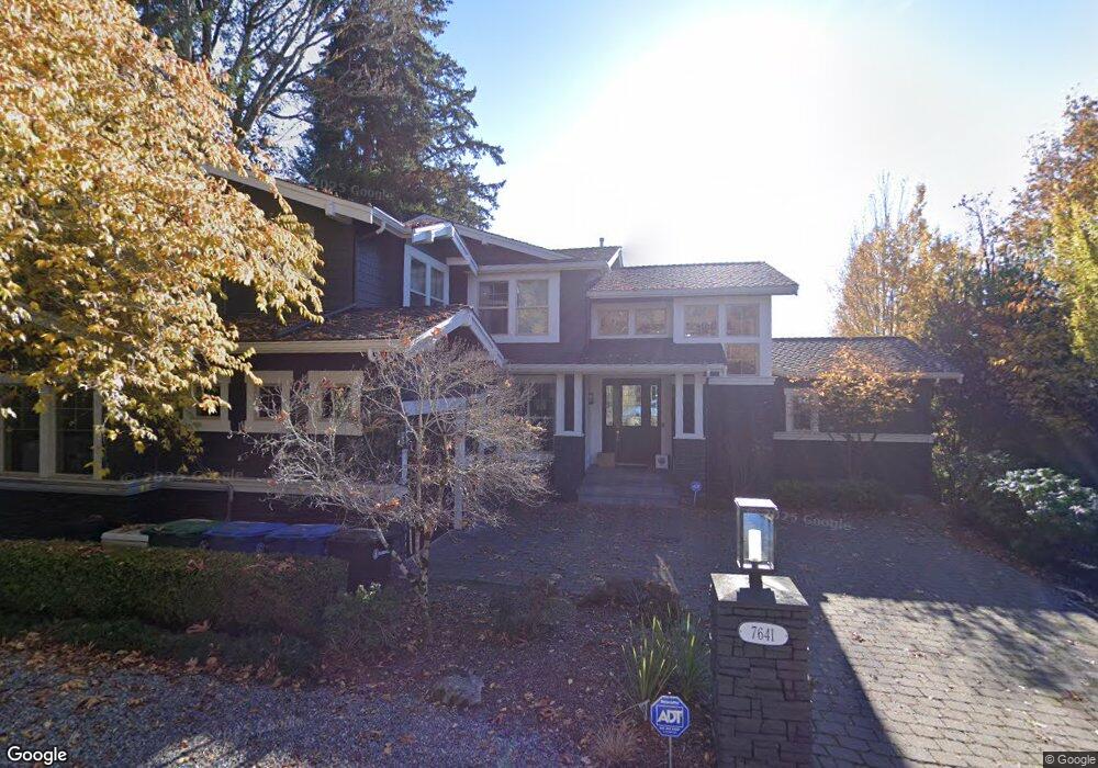 7641 SE 41st St, Mercer Island, WA 98040 - photo 1