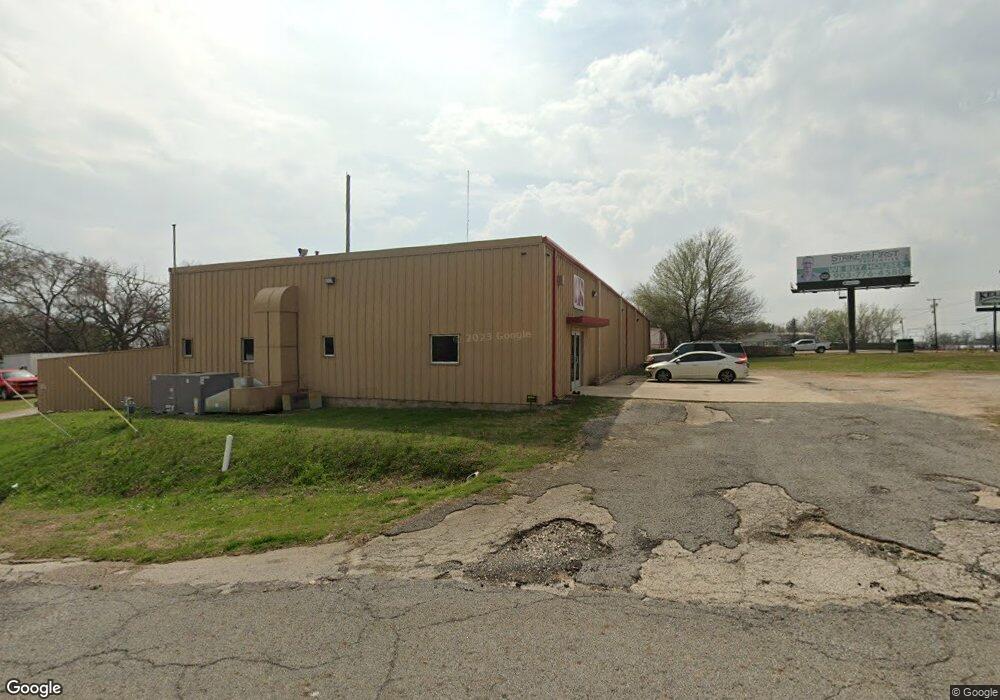 4702 S Texoma Pkwy, Denison, TX 75020 - photo 1