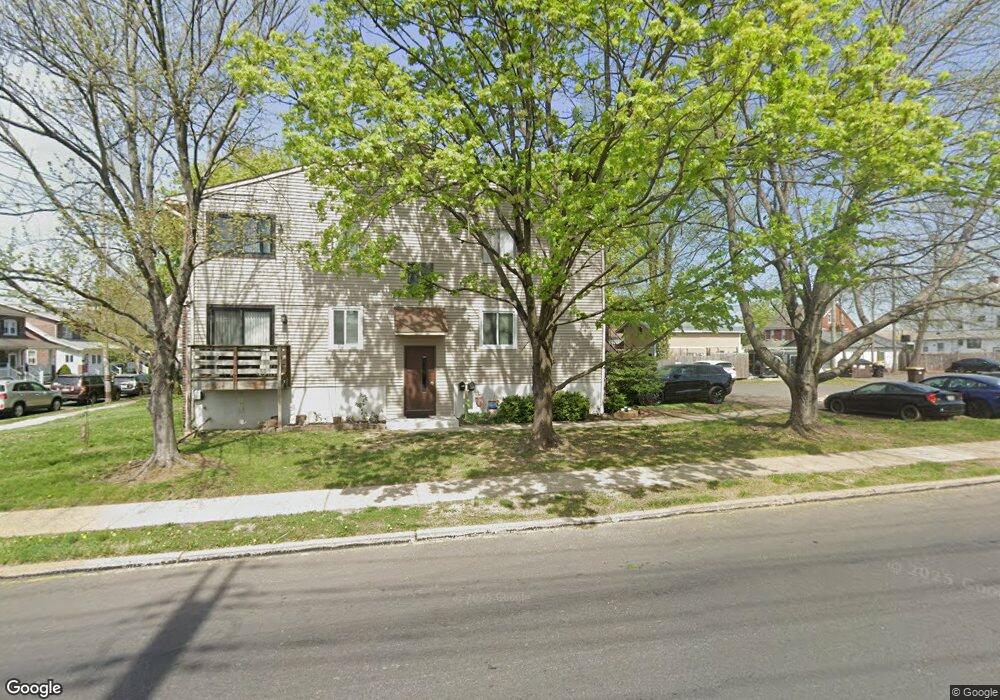 703 W 3rd St, Lansdale, PA 19446 - photo 1