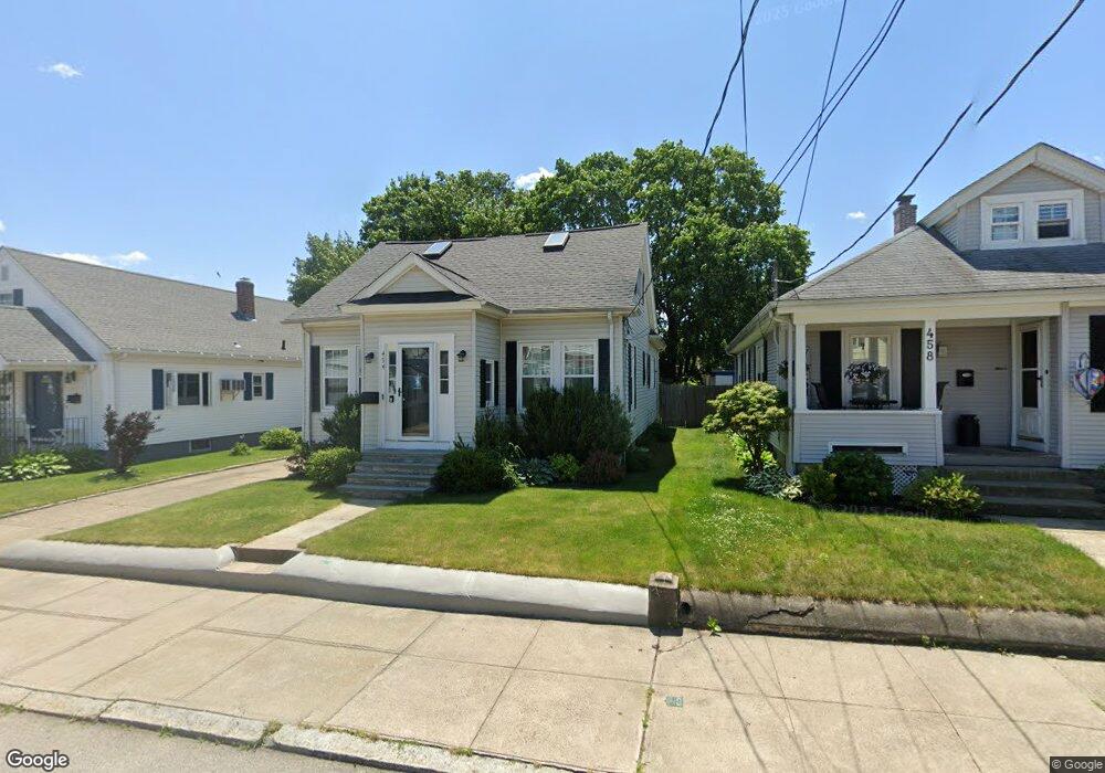 454 Grotto Ave, Pawtucket, RI 02860 - photo 1