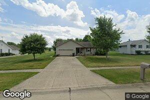 105 Spruce Dr, Creston, OH 44217